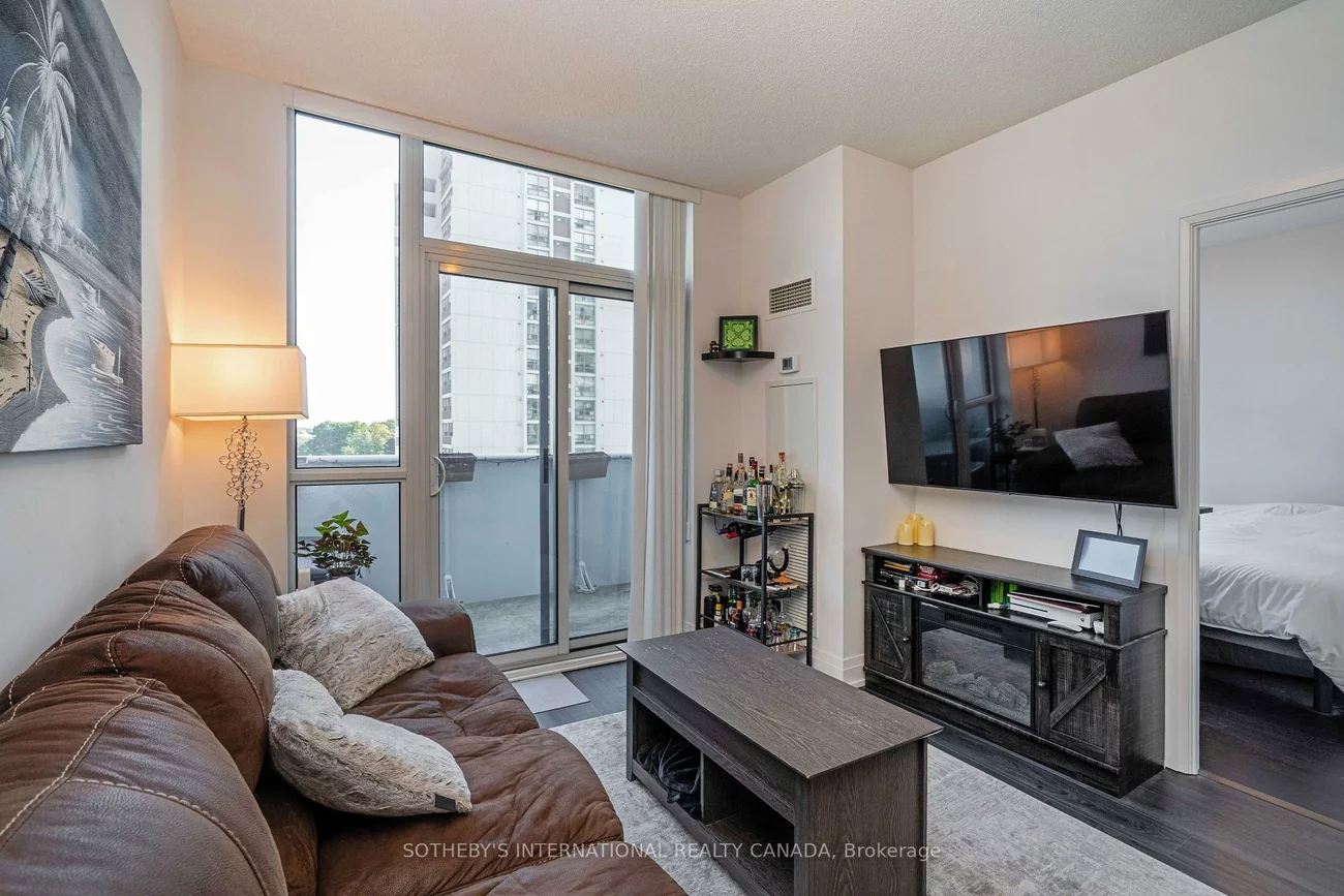 65, Speers, 1002 - CO Central, Oakville
