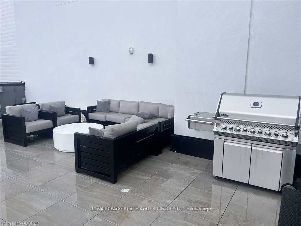 95, Dundas, 1008 - GO Glenorchy, Oakville
