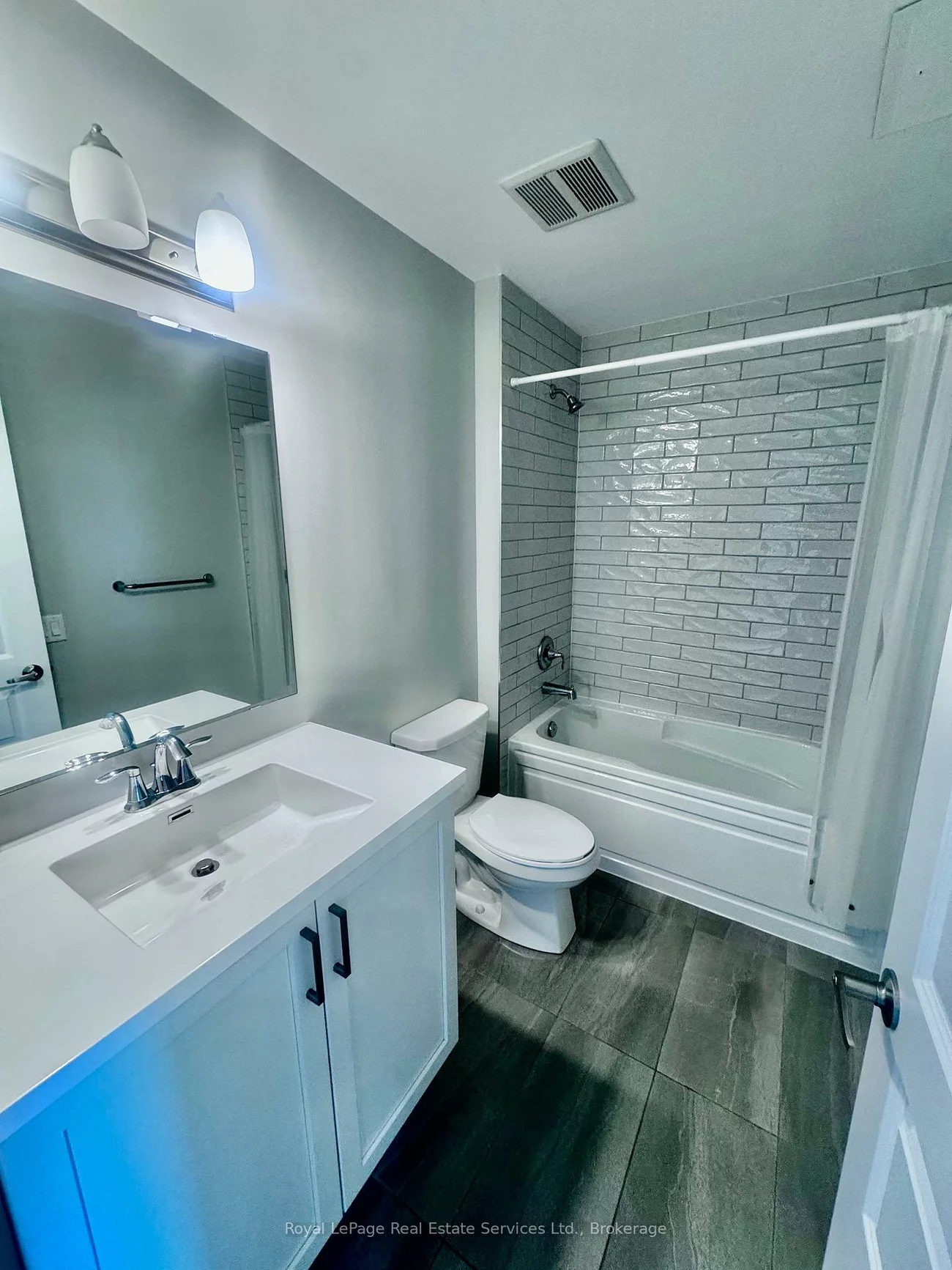 95, Dundas, 1008 - GO Glenorchy, Oakville