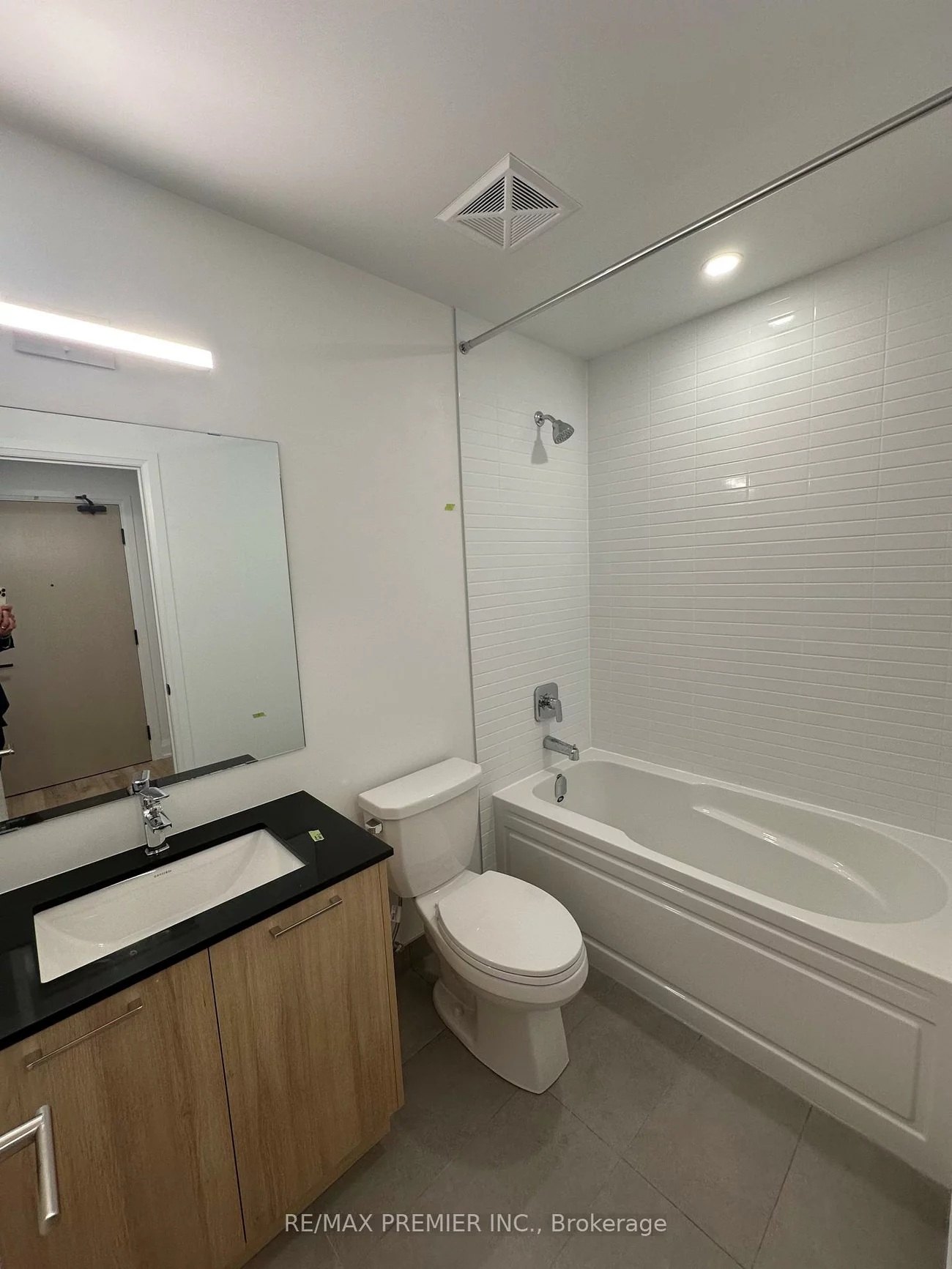 3250, Carding Mill, 1008 - GO Glenorchy, Oakville