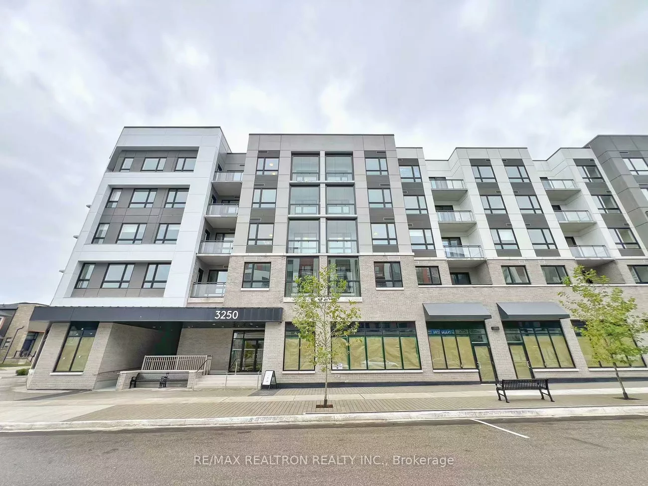3250, Carding Mill, 1008 - GO Glenorchy, Oakville