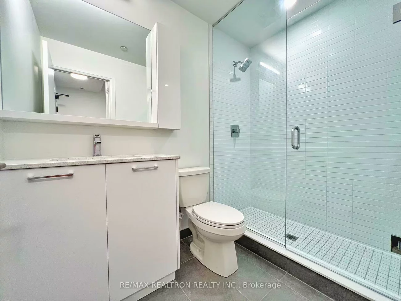3250, Carding Mill, 1008 - GO Glenorchy, Oakville