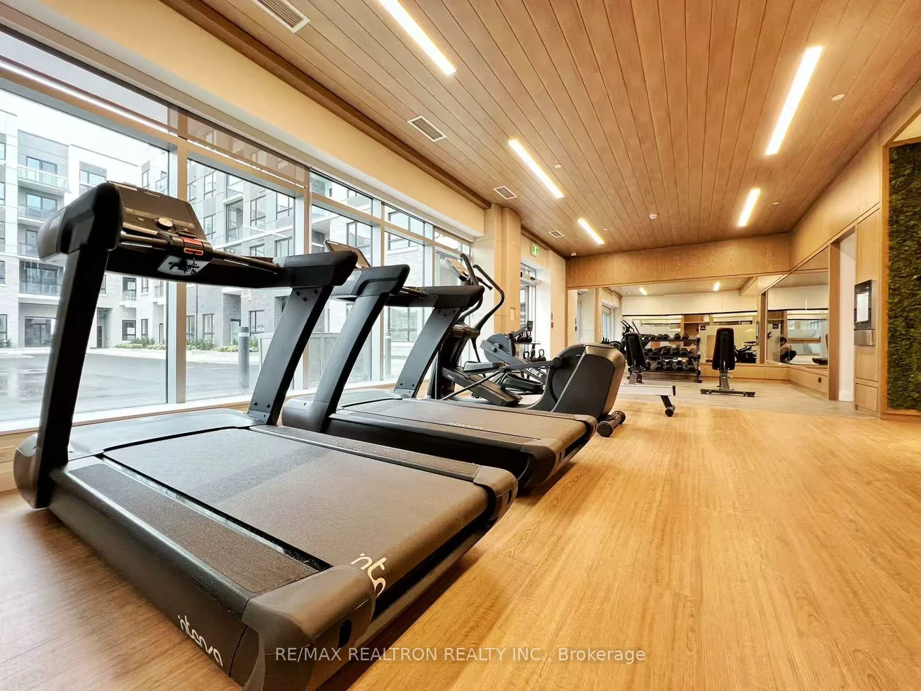 3250, Carding Mill, 1008 - GO Glenorchy, Oakville