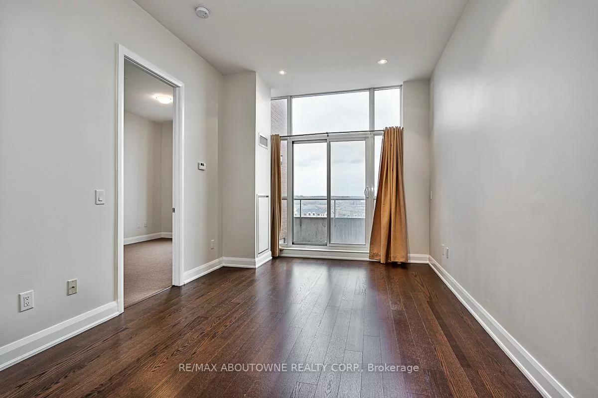 2480, PRINCE MICHAEL, 1009 - JC Joshua Creek, Oakville