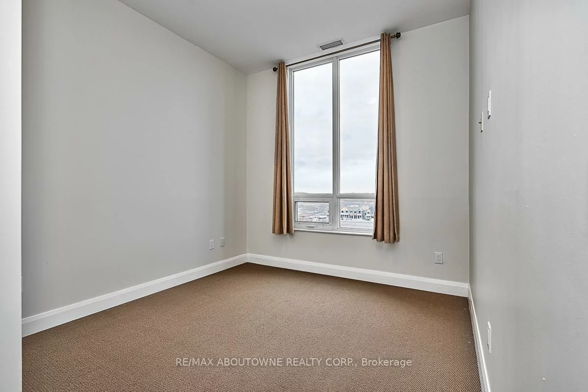 2480, PRINCE MICHAEL, 1009 - JC Joshua Creek, Oakville