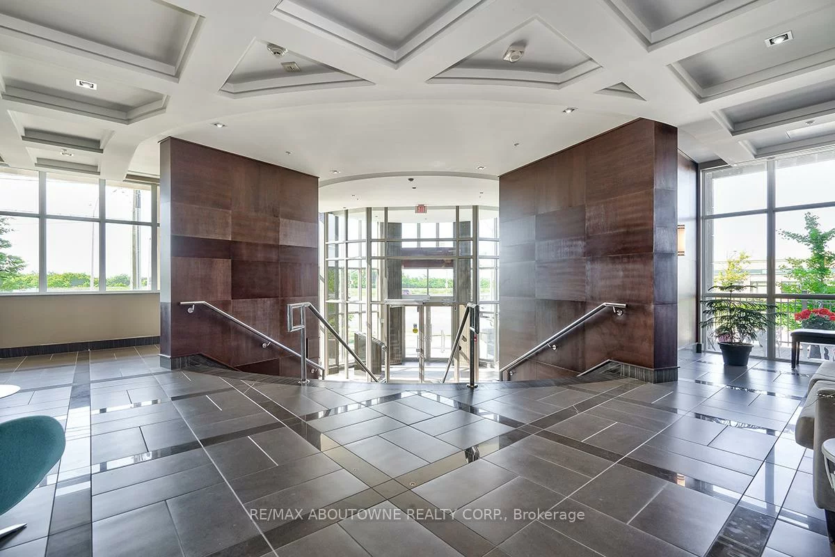 2480, PRINCE MICHAEL, 1009 - JC Joshua Creek, Oakville