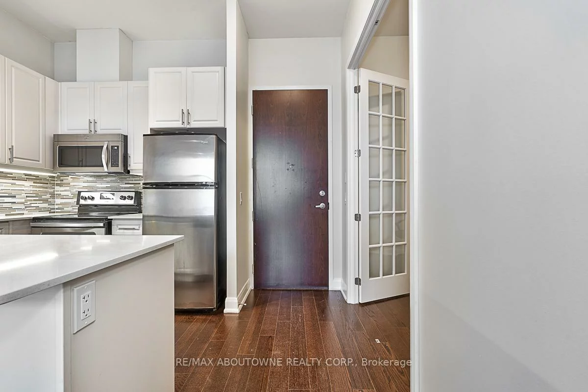 2480, PRINCE MICHAEL, 1009 - JC Joshua Creek, Oakville