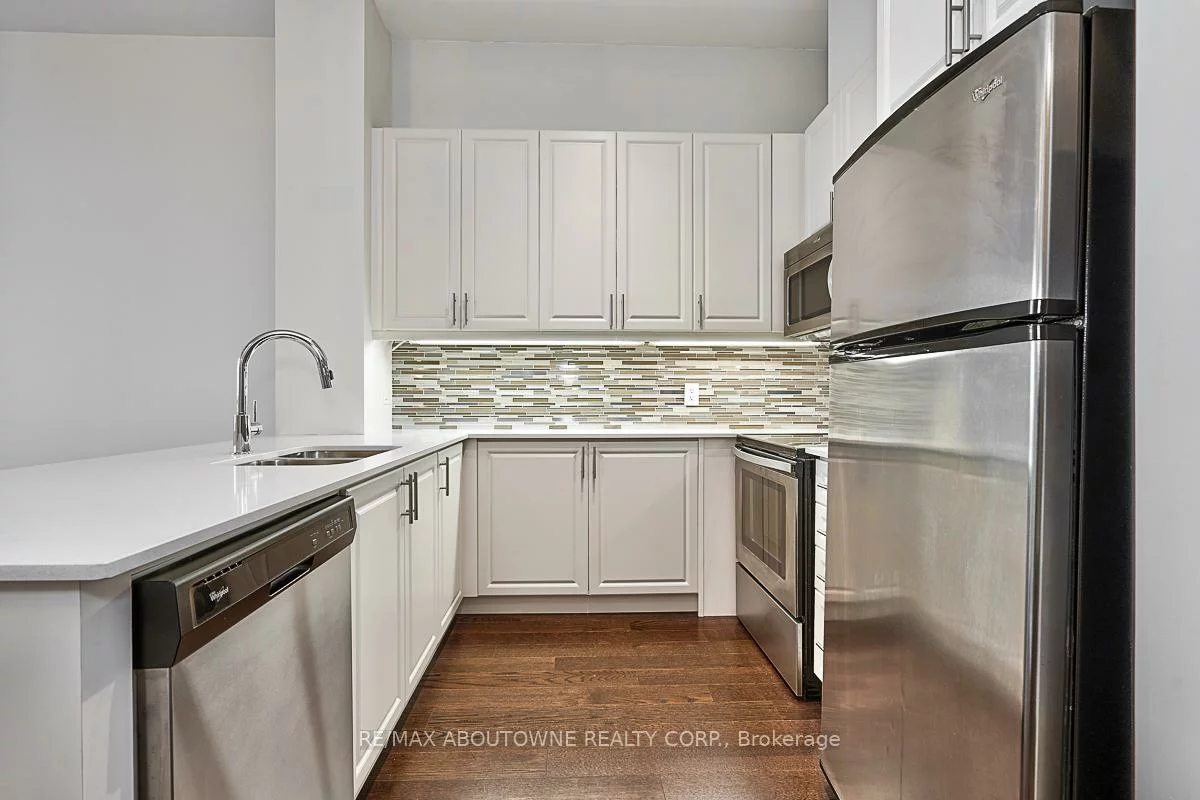 2480, PRINCE MICHAEL, 1009 - JC Joshua Creek, Oakville