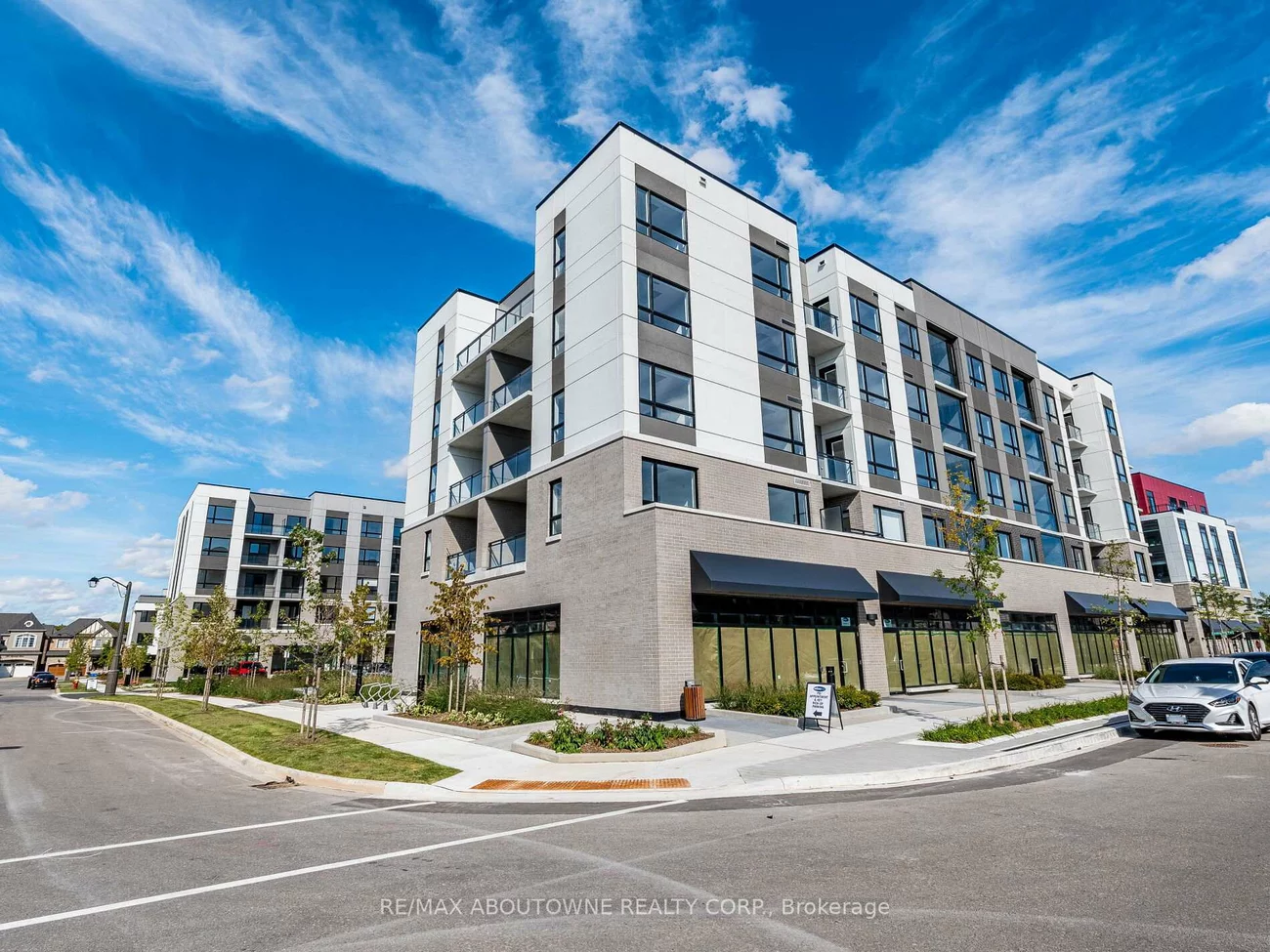 3250, Carding Mill, 1008 - GO Glenorchy, Oakville