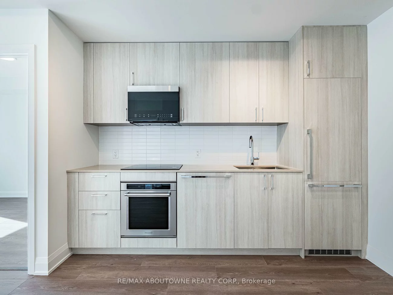 3250, Carding Mill, 1008 - GO Glenorchy, Oakville