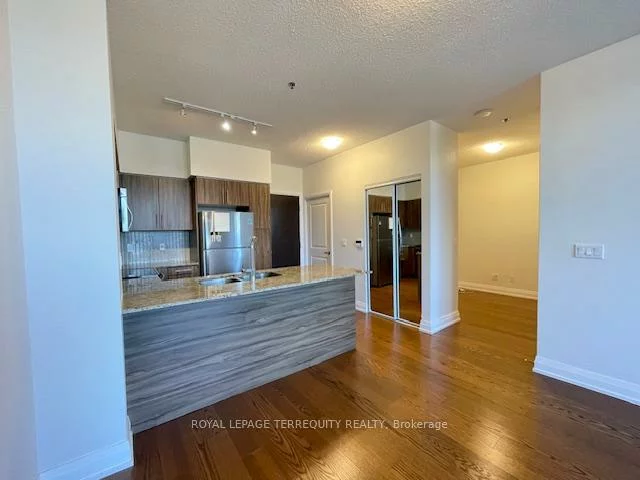 65, Speers, 1002 - CO Central, Oakville