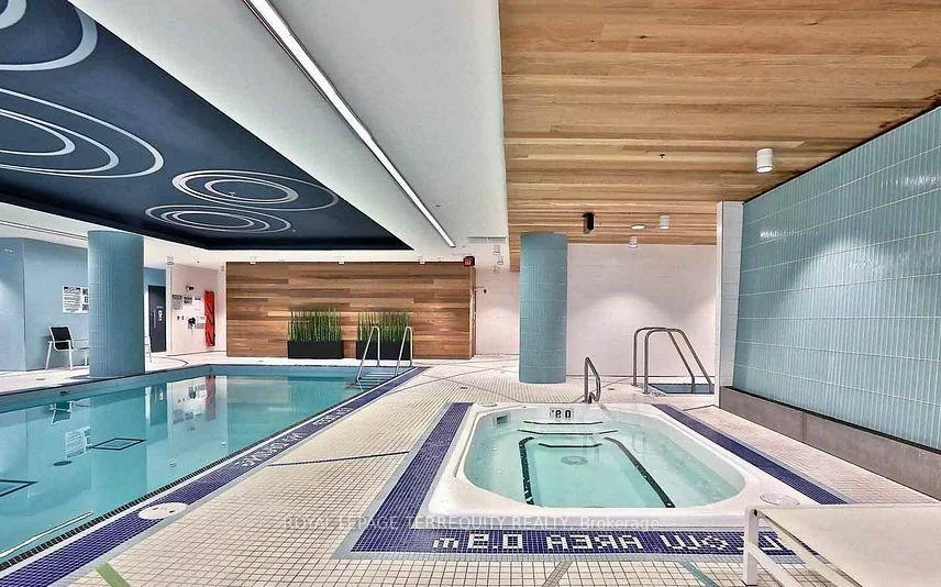 65, Speers, 1002 - CO Central, Oakville