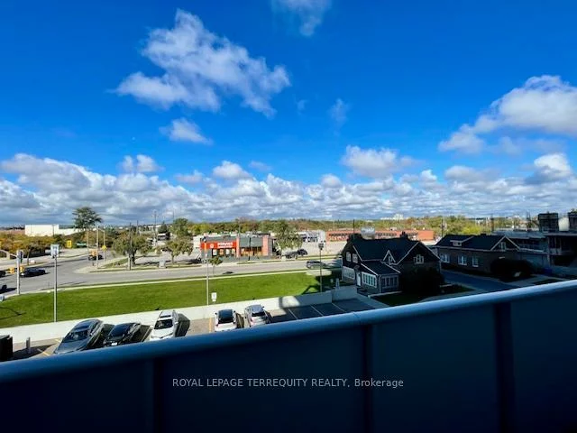 65, Speers, 1002 - CO Central, Oakville