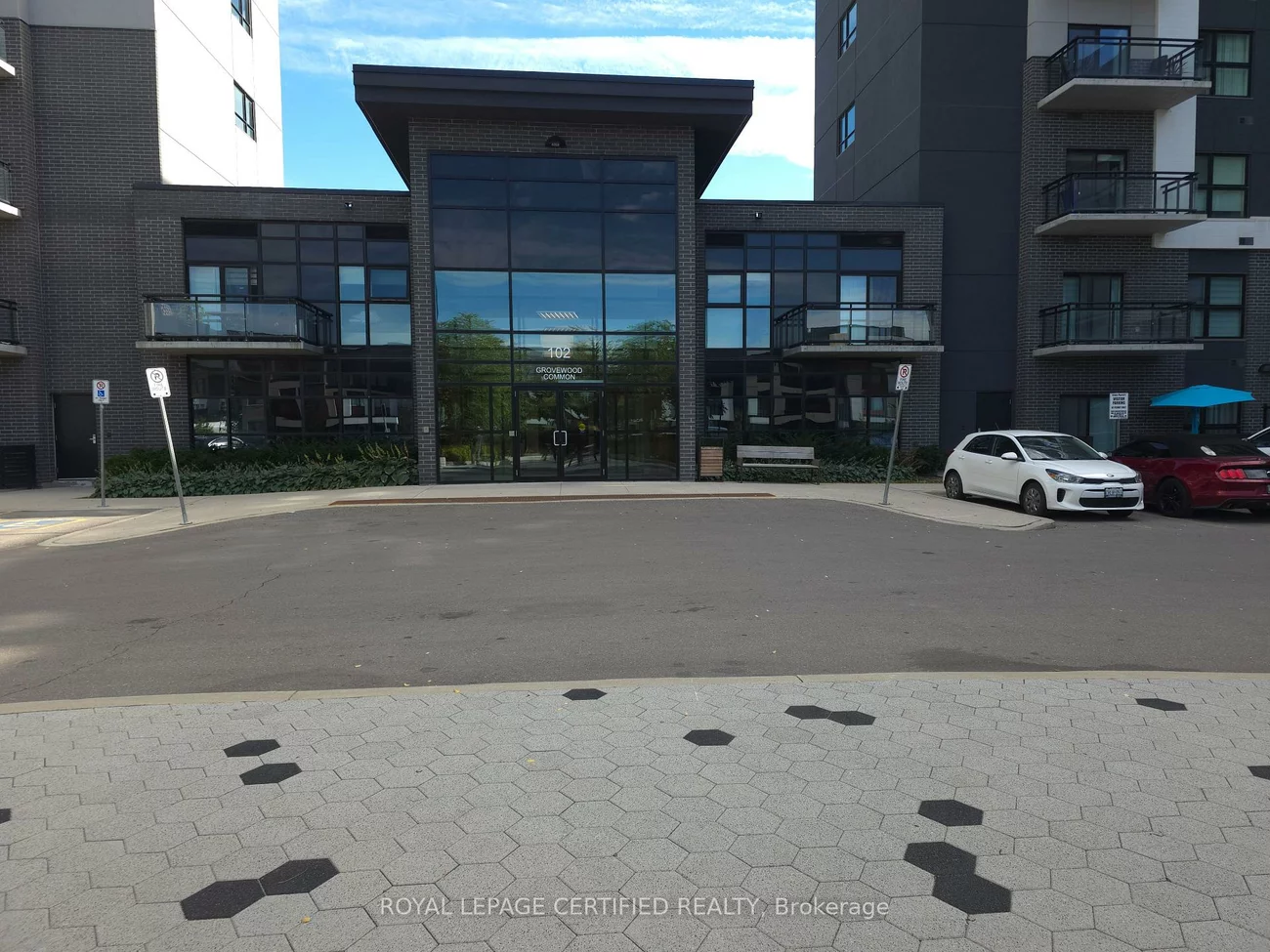 102, Grovewood Common, 1008 - GO Glenorchy, Oakville