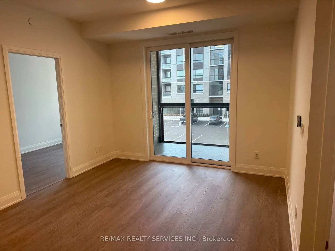 3250, Carding Mill, 1008 - GO Glenorchy, Oakville