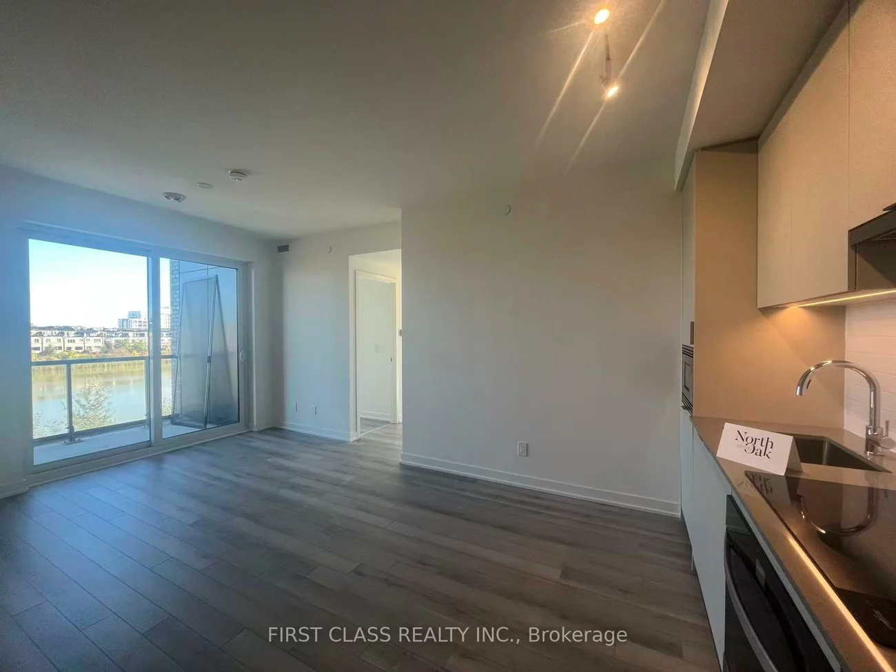 3071, Trafalgar, 1010 - JM Joshua Meadows, Oakville