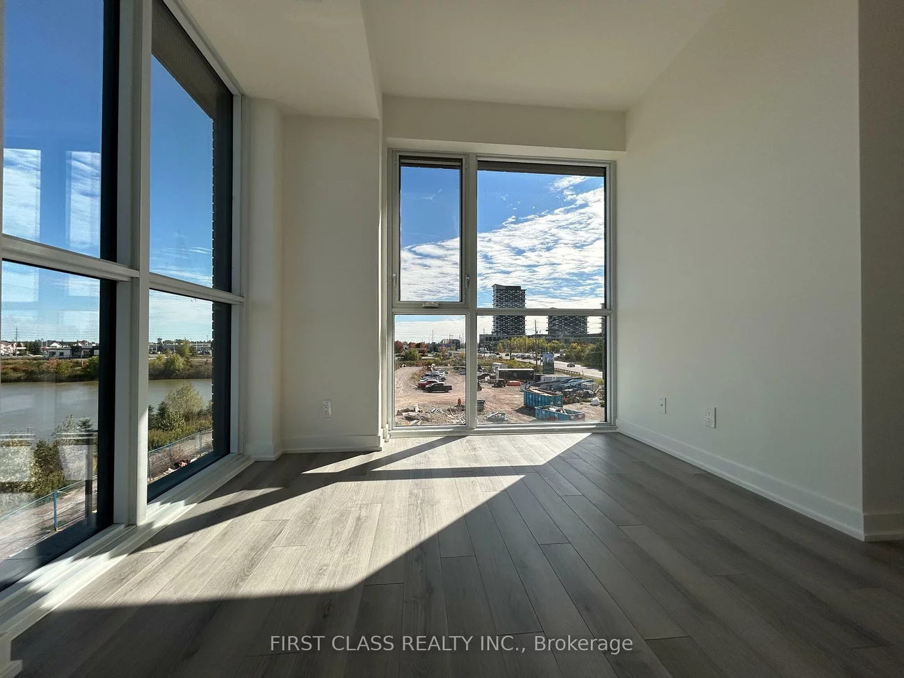 3071, Trafalgar, 1010 - JM Joshua Meadows, Oakville