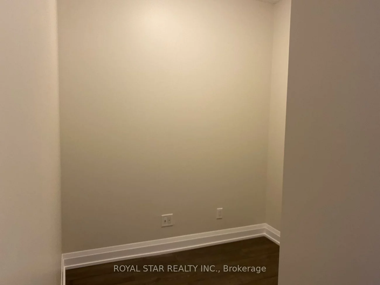 65, Speers, 1002 - CO Central, Oakville