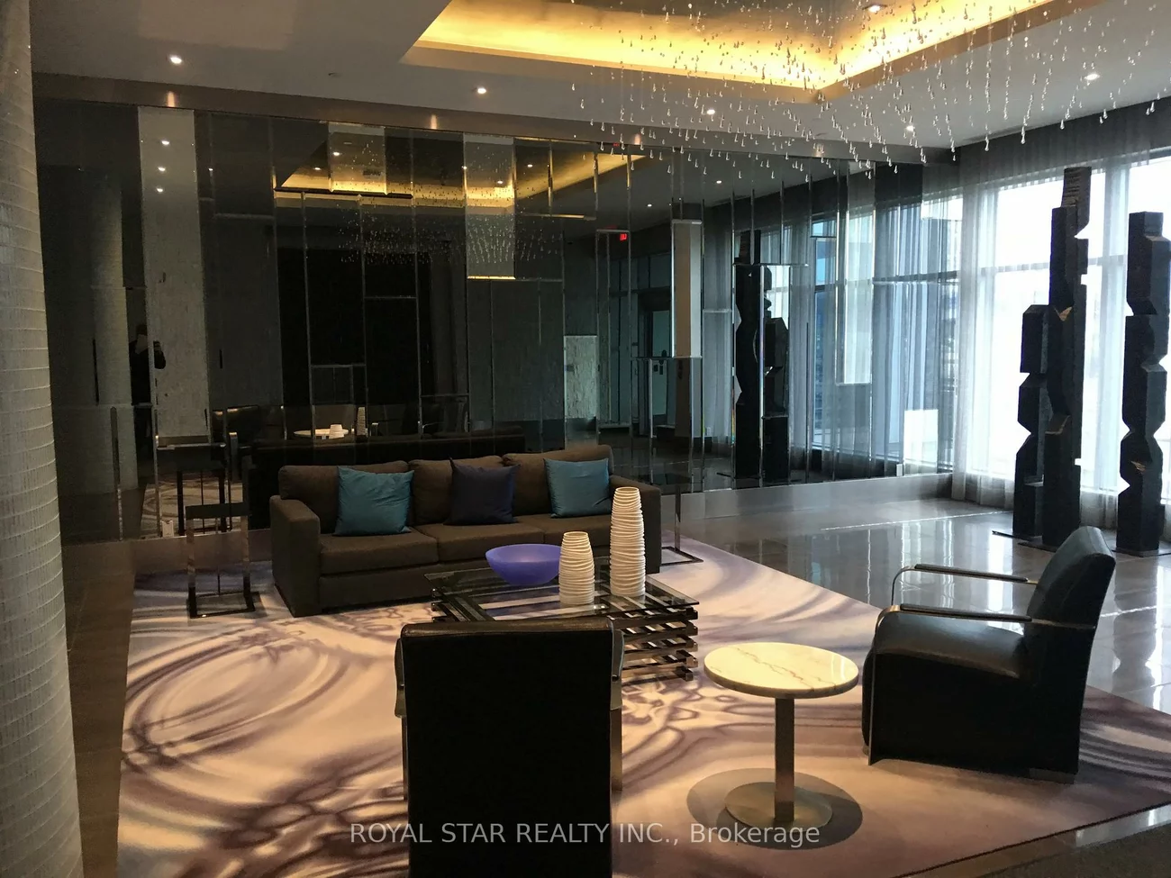 65, Speers, 1002 - CO Central, Oakville