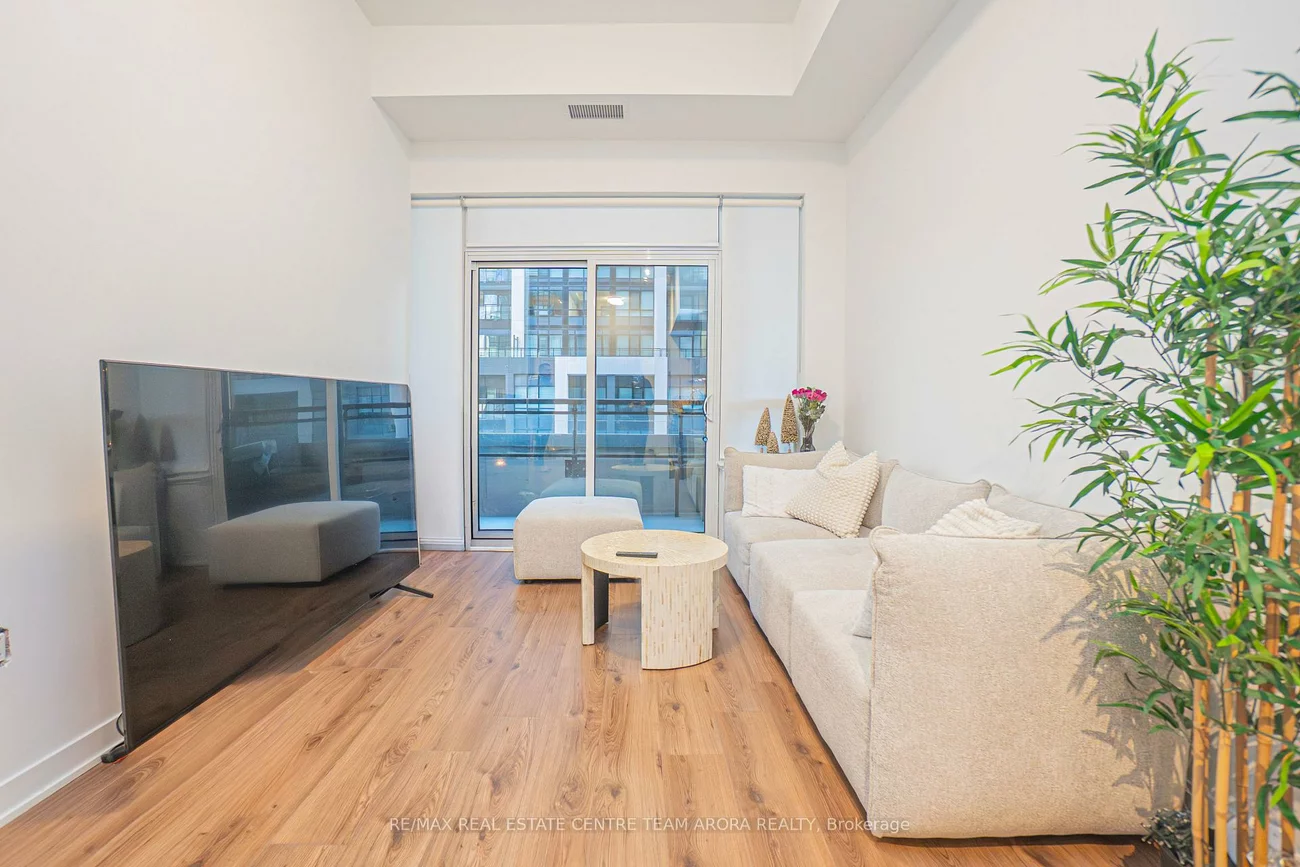 395, Dundas, 1008 - GO Glenorchy, Oakville