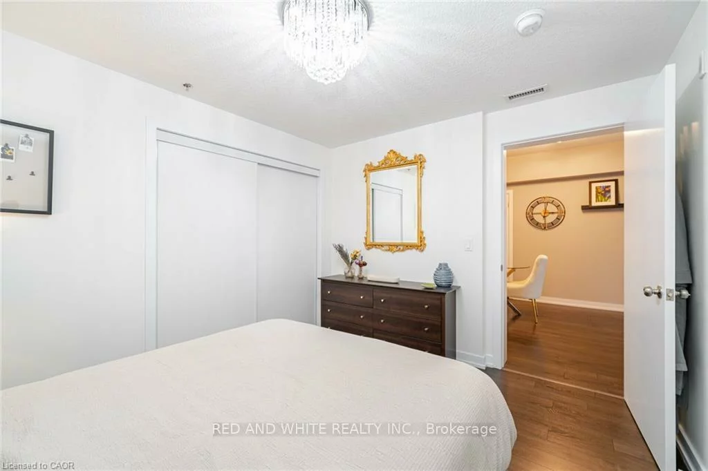 2486, Old Bronte, 1019 - WM Westmount, Oakville