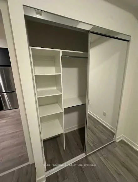 3079, Trafalgar, 1010 - JM Joshua Meadows, Oakville