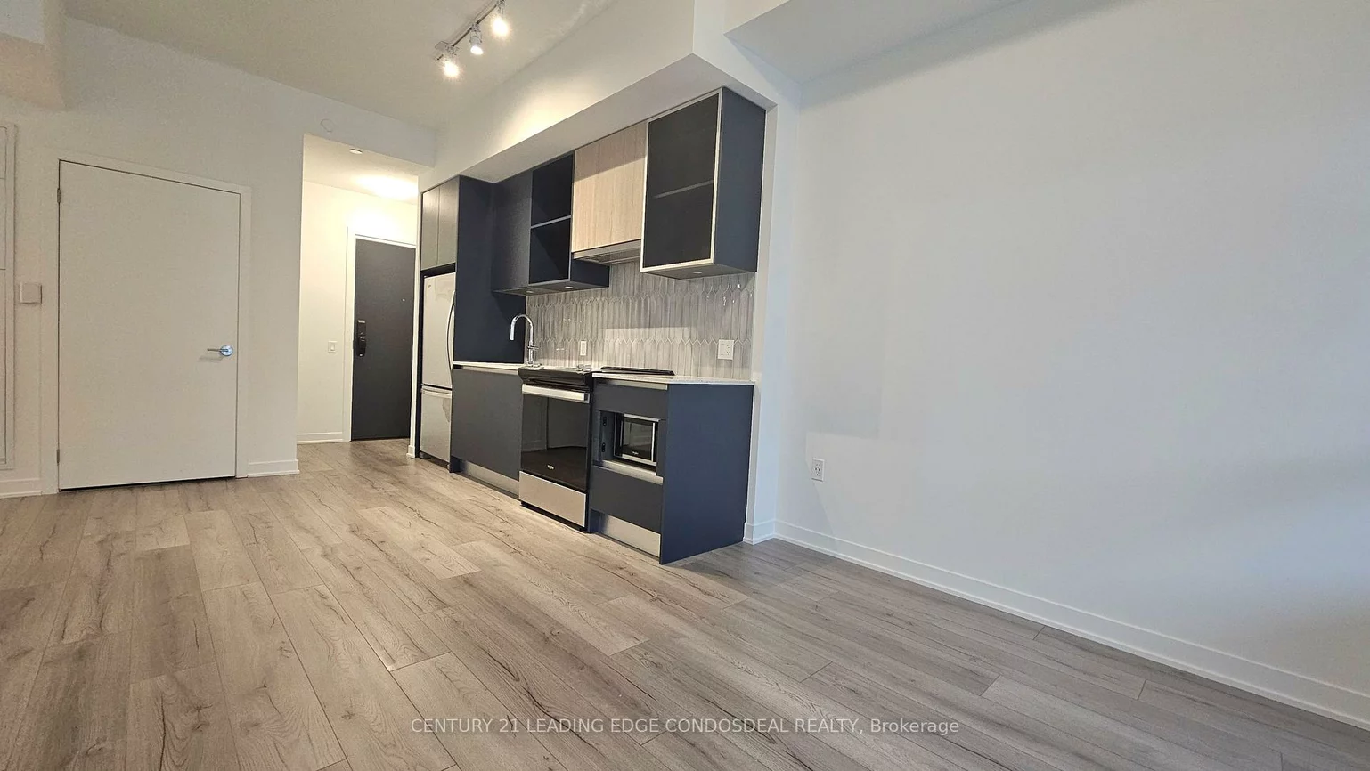 395, Dundas, 1008 - GO Glenorchy, Oakville