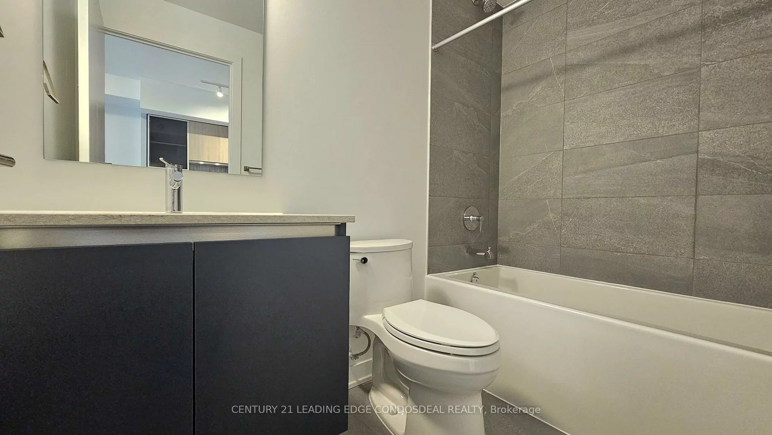 395, Dundas, 1008 - GO Glenorchy, Oakville