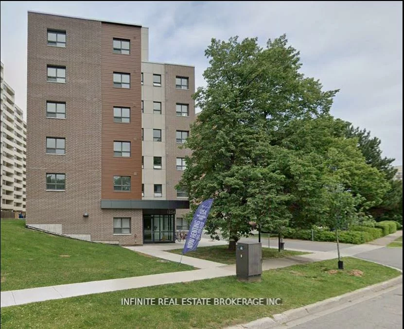 1254, Marlborough, 1003 - CP College Park, Oakville