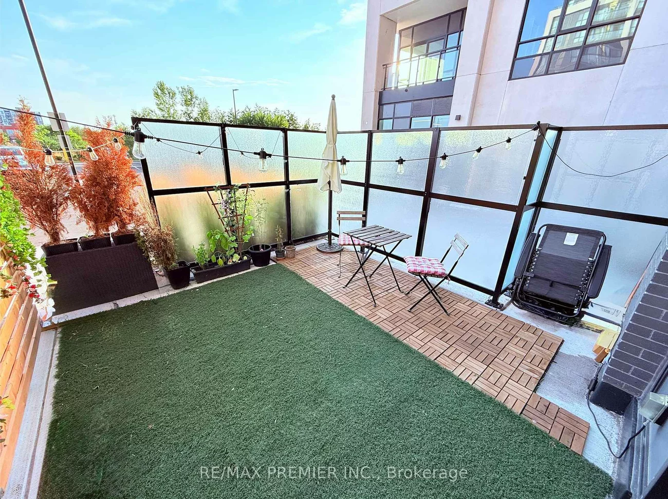 405, Dundas, 1040 - OA Rural Oakville, Oakville