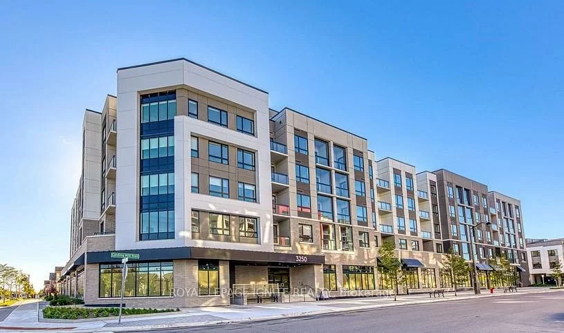 3250, Carding Mill, 1008 - GO Glenorchy, Oakville