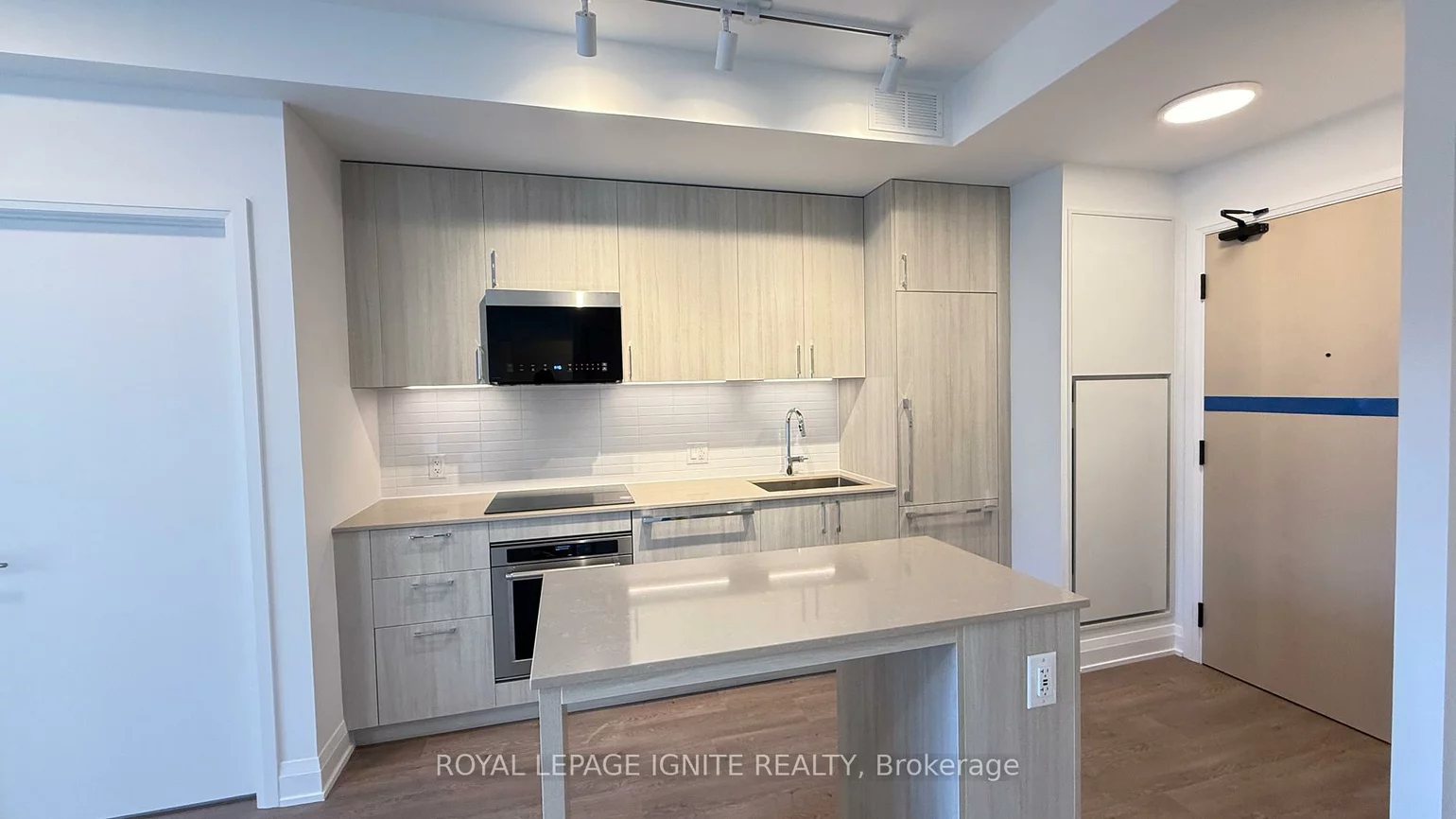 3250, Carding Mill, 1008 - GO Glenorchy, Oakville