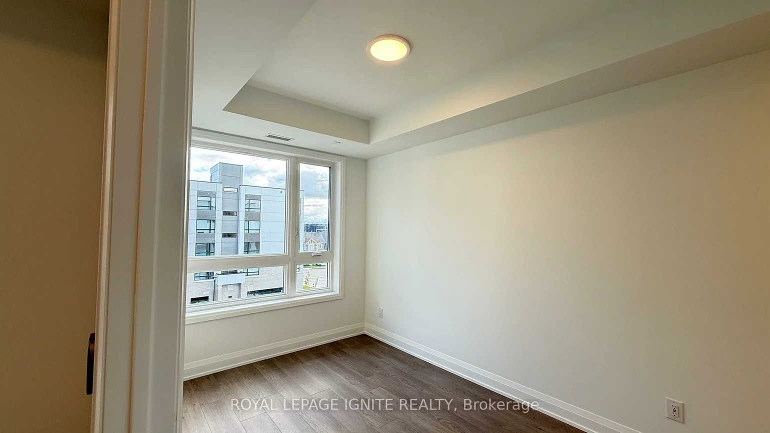 3250, Carding Mill, 1008 - GO Glenorchy, Oakville