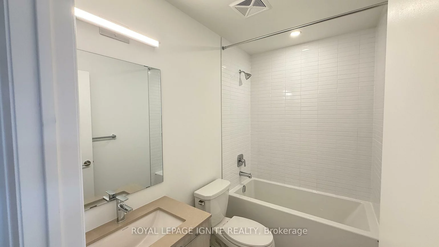 3250, Carding Mill, 1008 - GO Glenorchy, Oakville