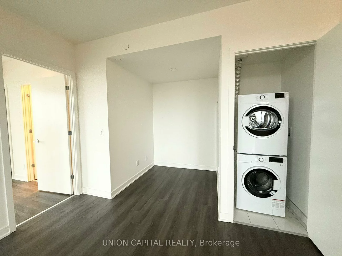 3071, Trafalgar, 1010 - JM Joshua Meadows, Oakville