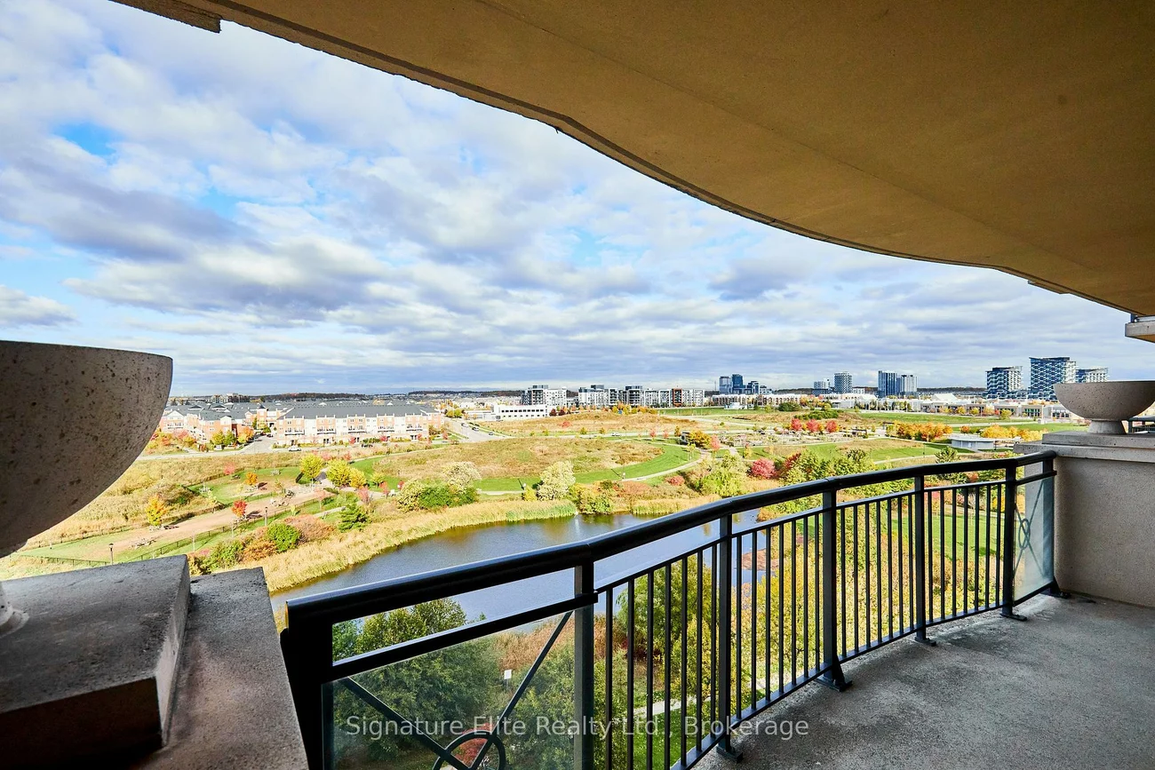 2325, Central Park, 1015 - RO River Oaks, Oakville