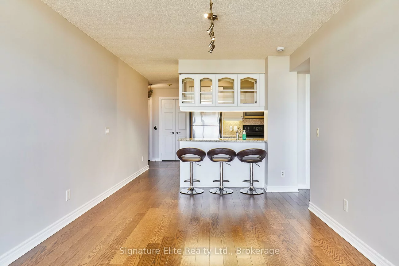 2325, Central Park, 1015 - RO River Oaks, Oakville