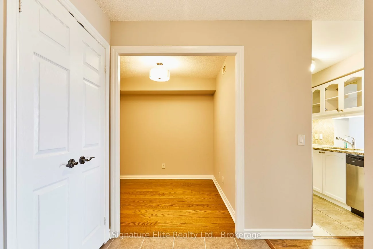 2325, Central Park, 1015 - RO River Oaks, Oakville