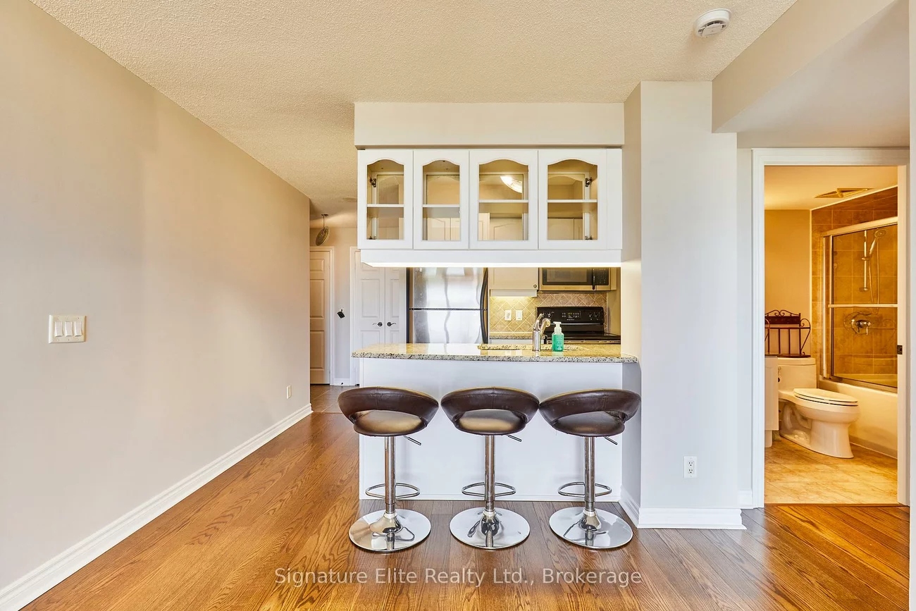 2325, Central Park, 1015 - RO River Oaks, Oakville