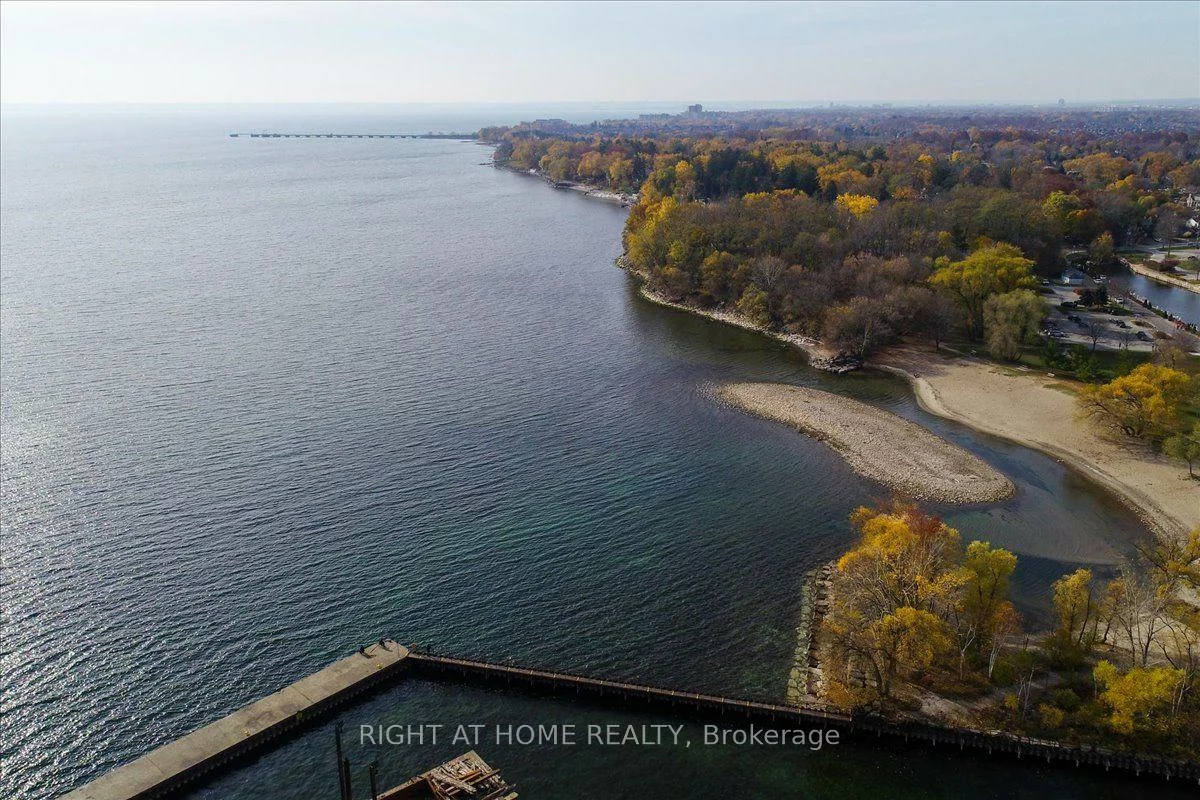 99, Brant, 1002 - CO Central, Oakville