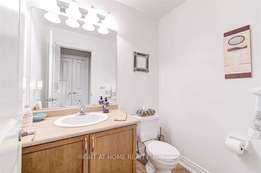 99, Brant, 1002 - CO Central, Oakville