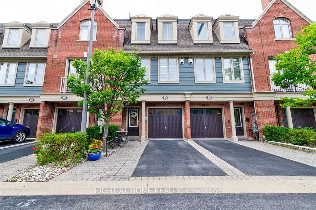 99, Brant, 1002 - CO Central, Oakville
