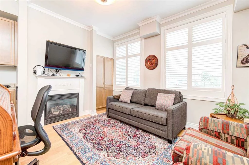 99, Brant, 1002 - CO Central, Oakville