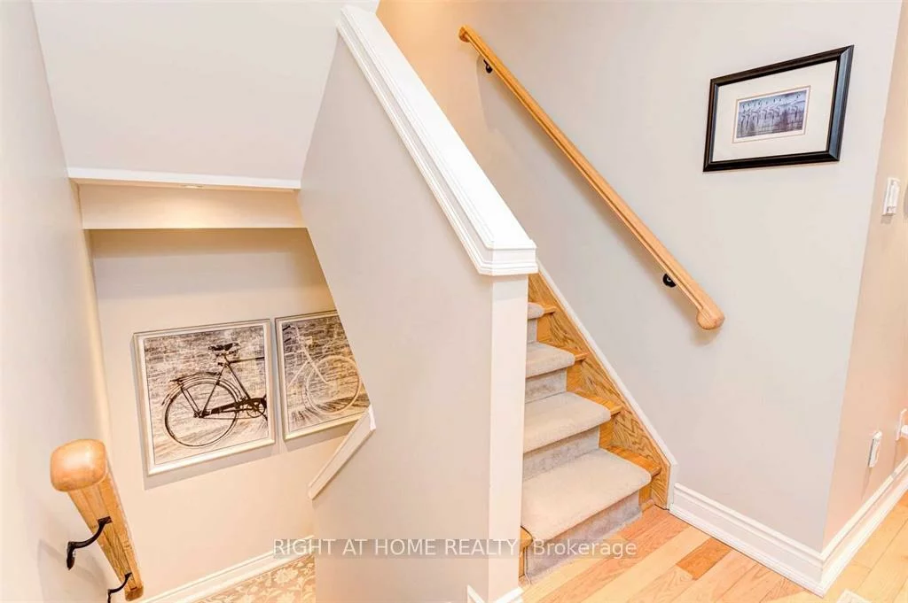 99, Brant, 1002 - CO Central, Oakville