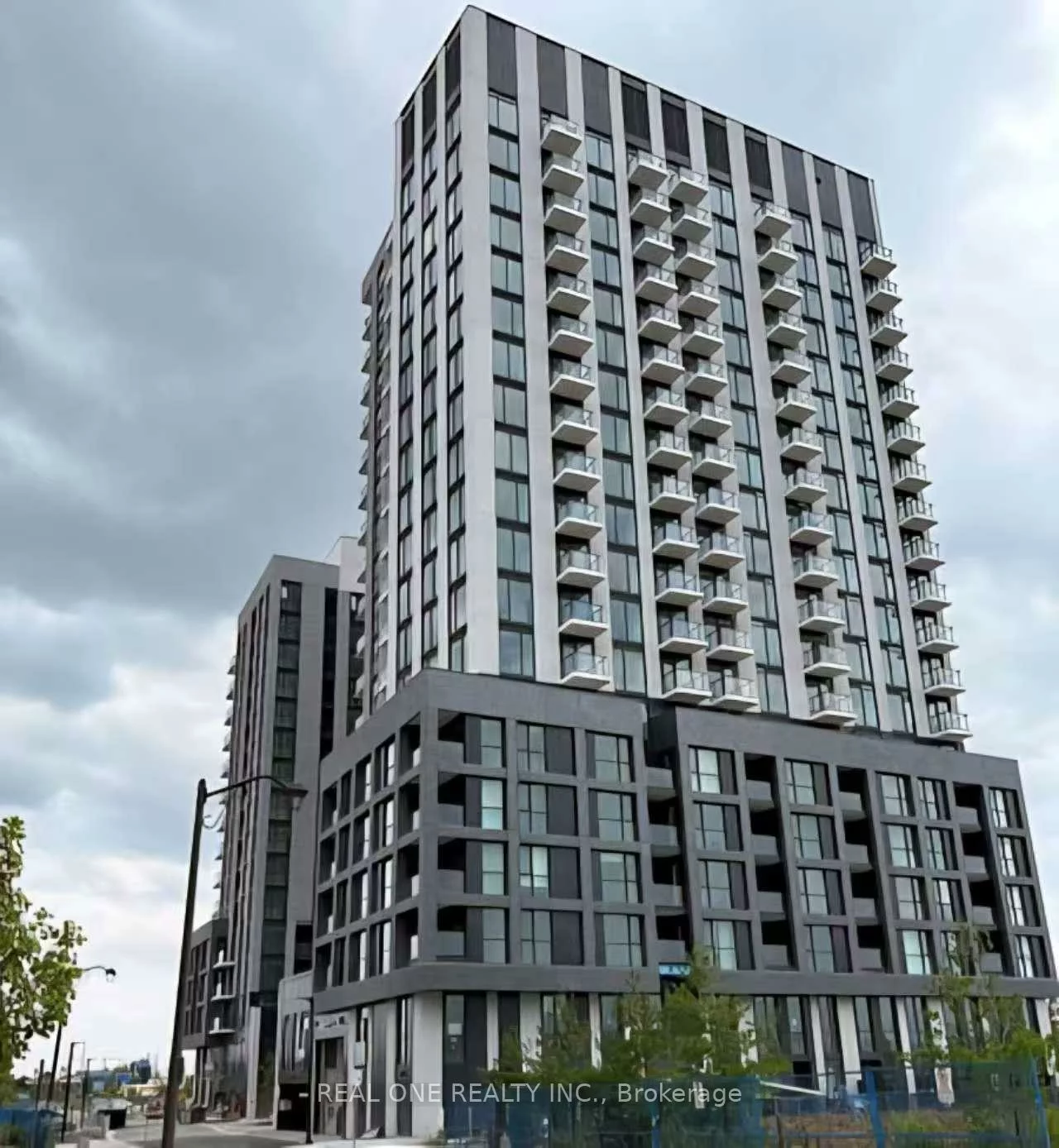 3071, Trafalgar, 1010 - JM Joshua Meadows, Oakville