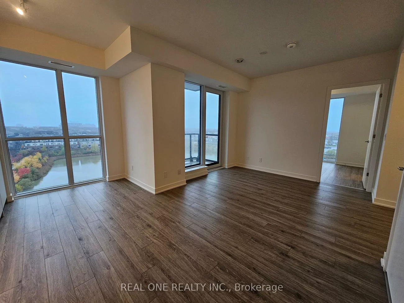 3071, Trafalgar, 1010 - JM Joshua Meadows, Oakville