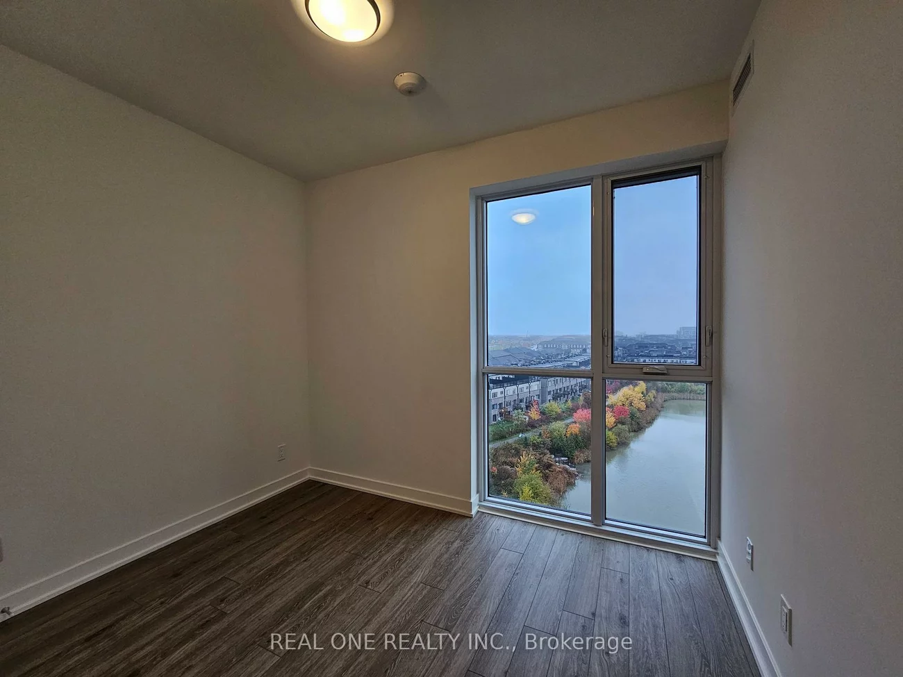 3071, Trafalgar, 1010 - JM Joshua Meadows, Oakville