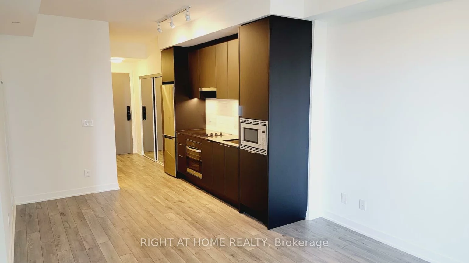 3079, Trafalgar, 1010 - JM Joshua Meadows, Oakville