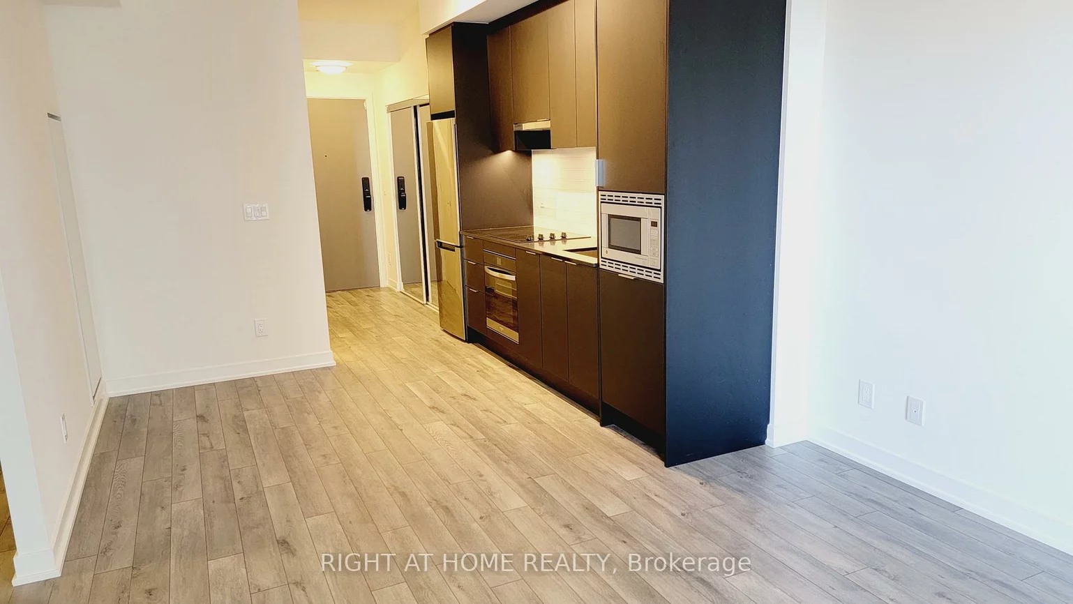 3079, Trafalgar, 1010 - JM Joshua Meadows, Oakville