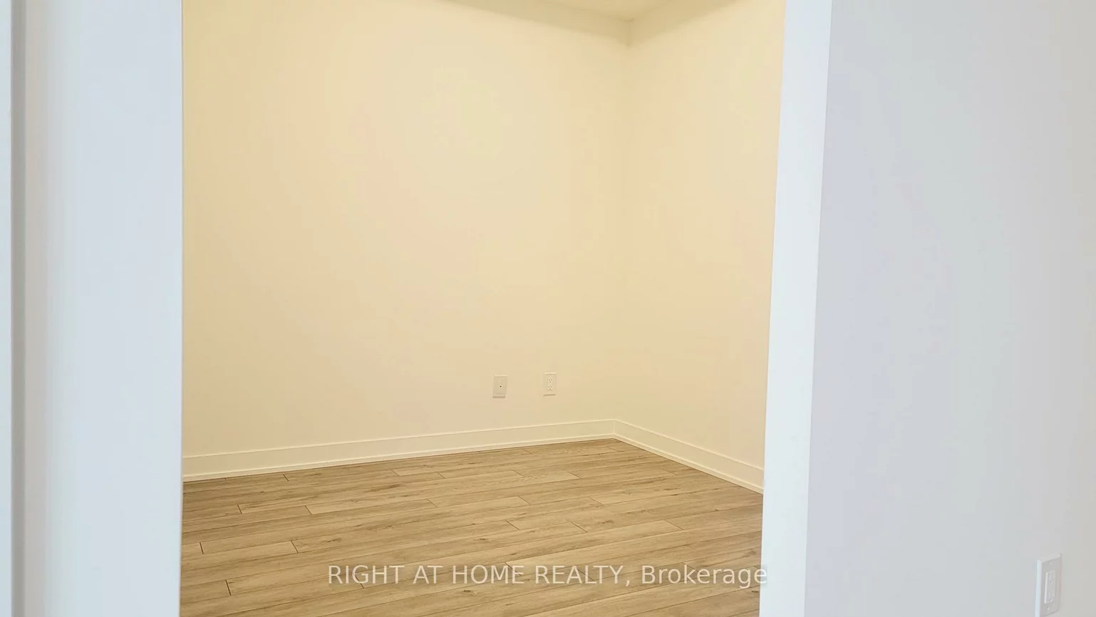 3079, Trafalgar, 1010 - JM Joshua Meadows, Oakville